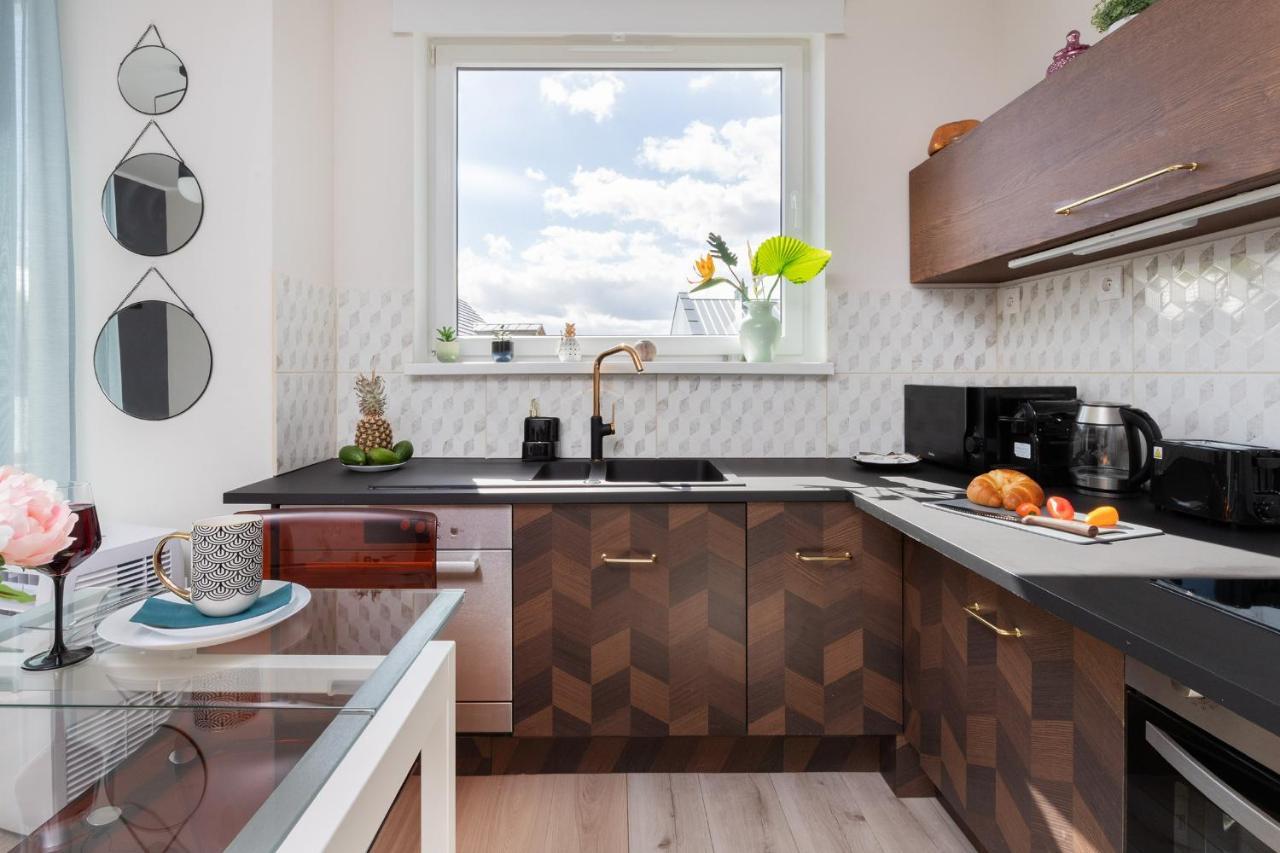 Przestronne 2 Oddzielne Sypialnie Caly Apartament W Spokojnej Dzielnicy Borkowo  Εξωτερικό φωτογραφία